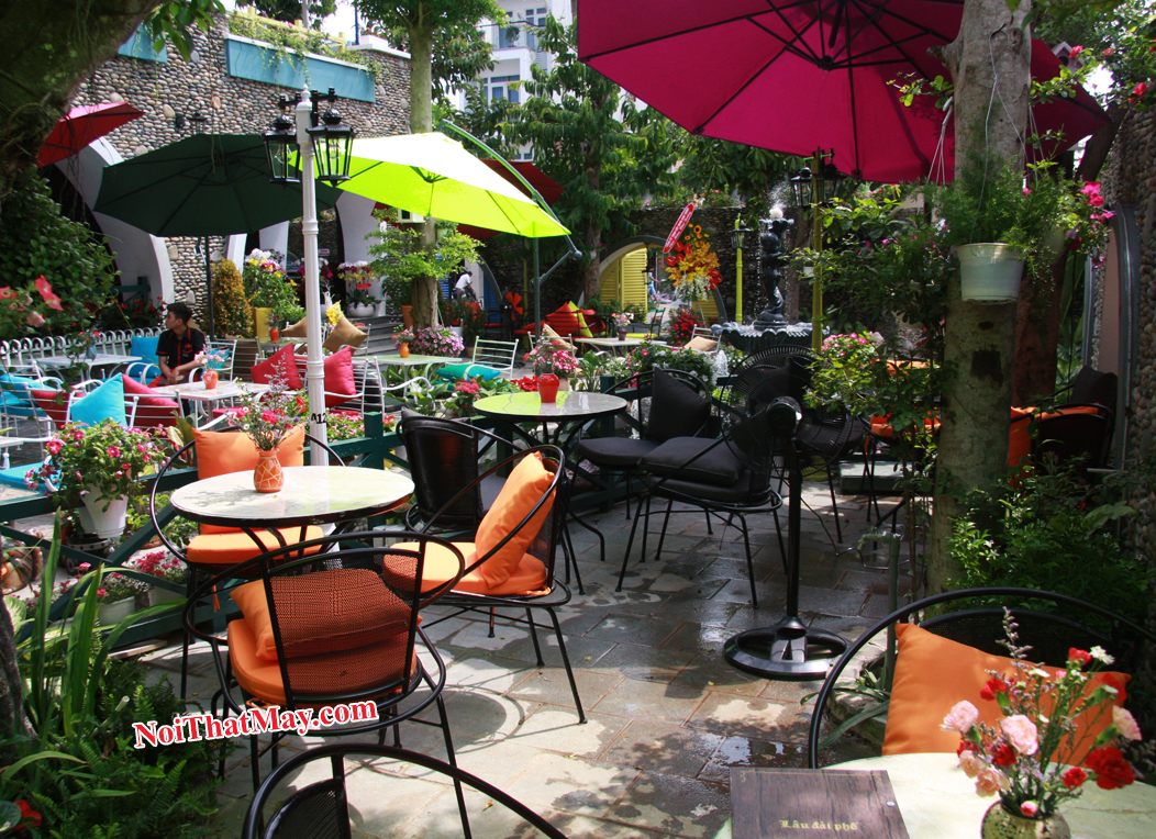 Cafe Lâu Đài Phố chọn Minh Thy Furniture là nhà cung cấp bàn ghế sắt 21 ban ghe sat minh thy 23