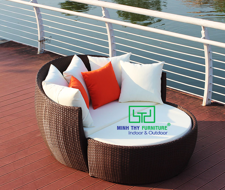 1534407674 ghe nam ho boi nhua gia may 2